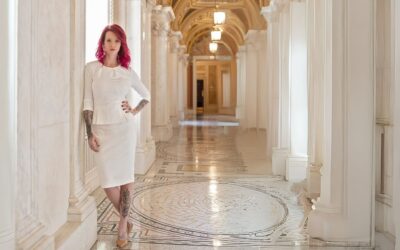 A Queen Saves Herself: Why Every Woman Deserves to Heal, Rise, and Reclaim Her Crown